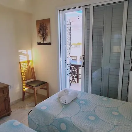 Sunshine * Paralimni